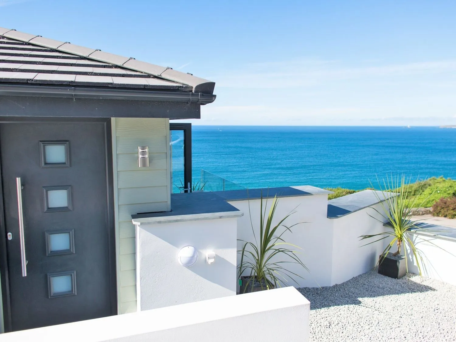 sc_1645792575_1099435_21